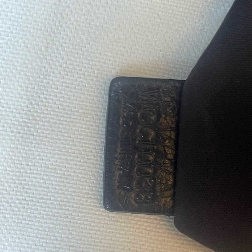 💎Rare item Authenticated Celine horse and carriage leather coin purse 💎 - Picture 9 of 15